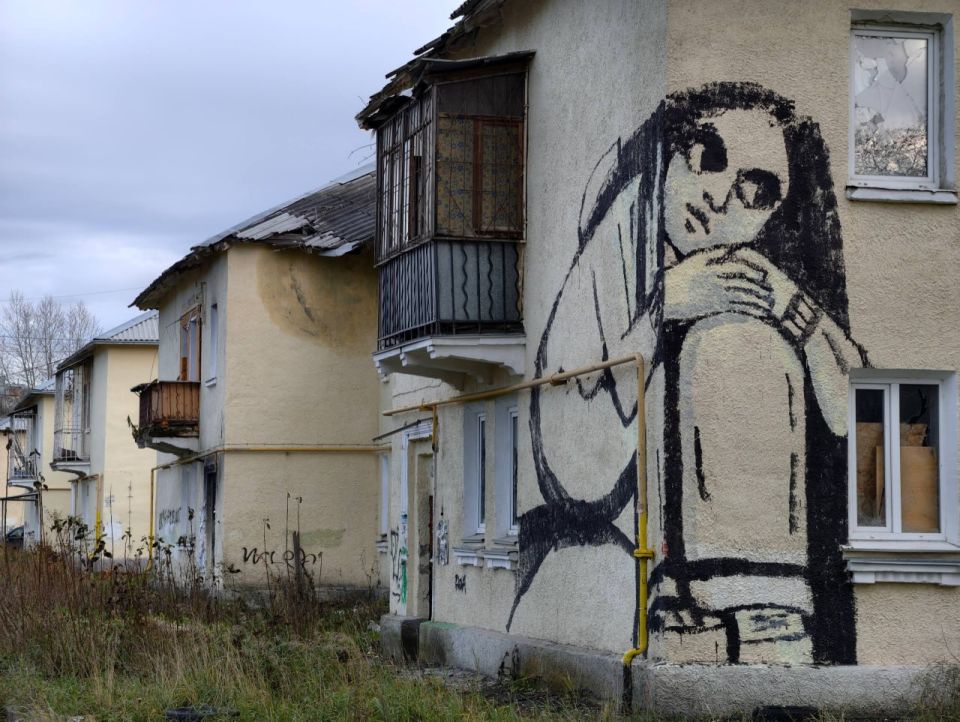 На Уралмаше поселилась грустная «Алёнушка»