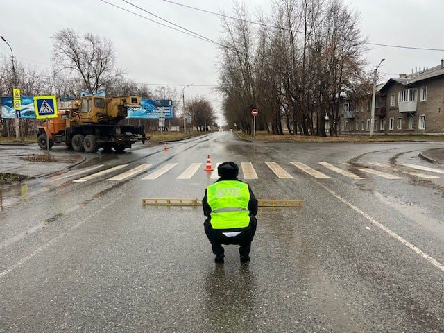 Женщину сбили на "зебре" в Каменске-Уральском