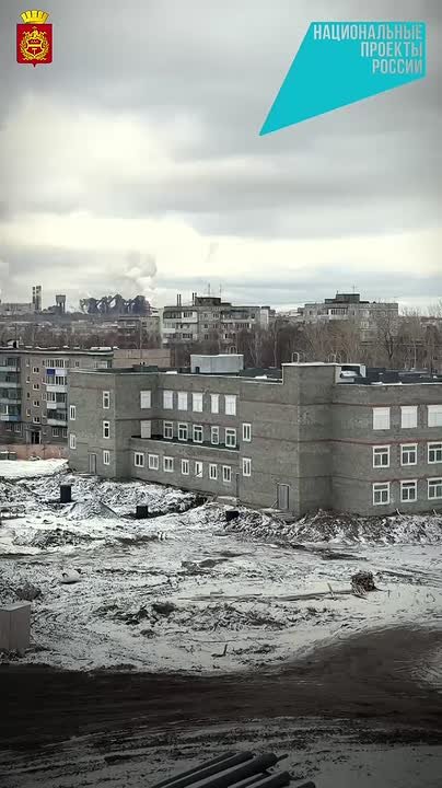 Строители детского сада на улице Фрунзе идут с большим опережением графика, сообщил глава города Владислав Пинаев