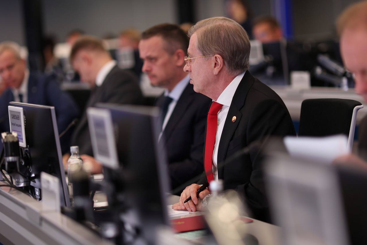 Строительство ВСМ Москва – Санкт-Петербург ведется в графике Строительство ВСМ Москва – Санкт-Петербург ведется в графике