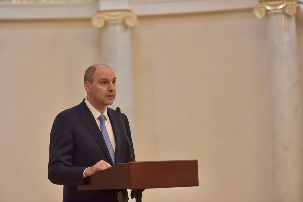 Губернатор Свердловской области Денис Паслер наградил победителей и призеров регионального этапа Международной премии #МыВместе Губернатор Свердловской области Денис Паслер наградил победителей и призеров регионального этапа Международной премии #МыВместе