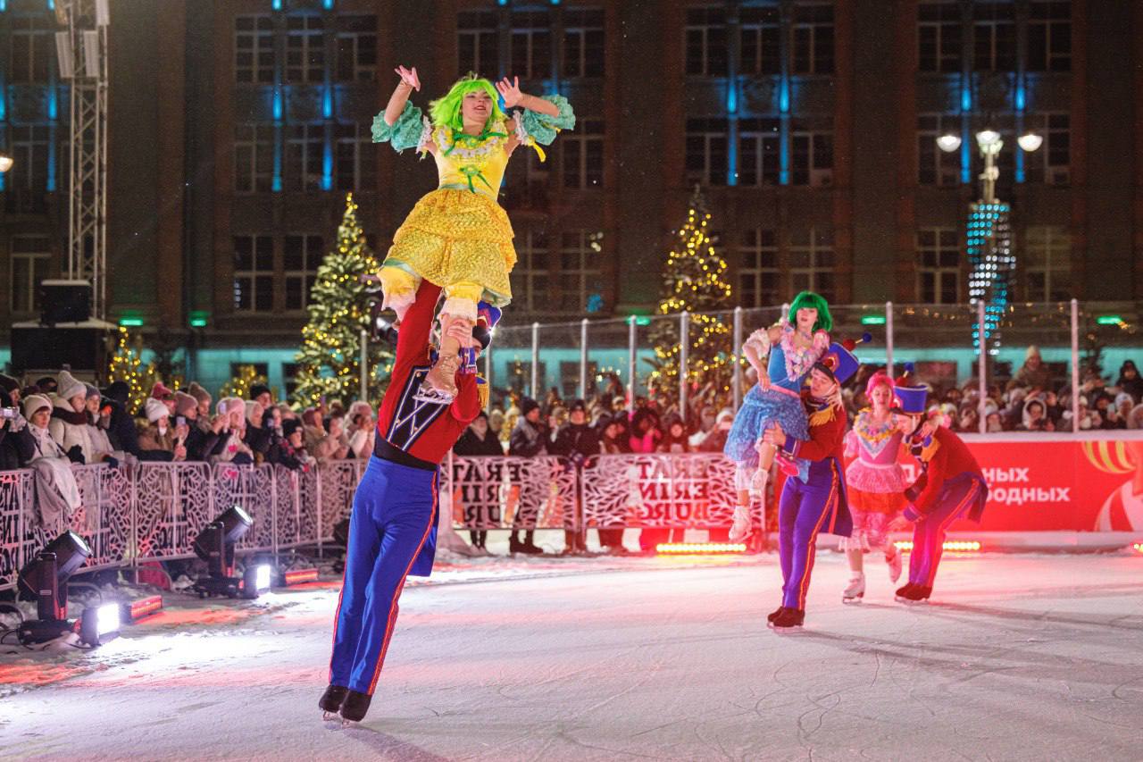 Алексей Орлов: Каток на площади 1905 года откроется 12 декабря – с новыми решениями и улучшениями Алексей Орлов: Каток на площади 1905 года откроется 12 декабря – с новыми решениями и улучшениями