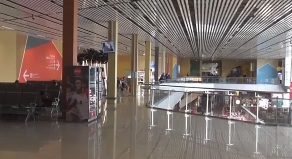 123Больше 260 тысяч свердловчан не смогут выехать за границу из-за долгов