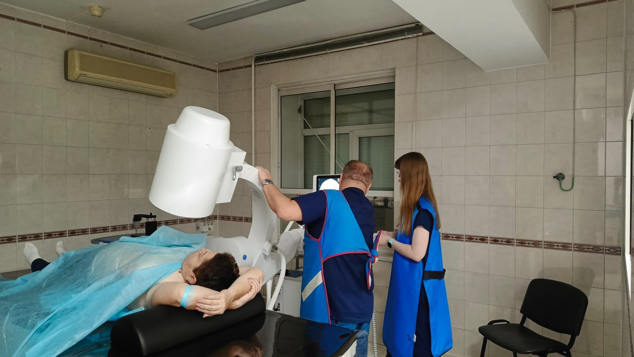 Около 2 тысяч единиц нового медицинского оборудования поступит в больницы региона до конца года Около 2 тысяч единиц нового медицинского оборудования поступит в больницы региона до конца года