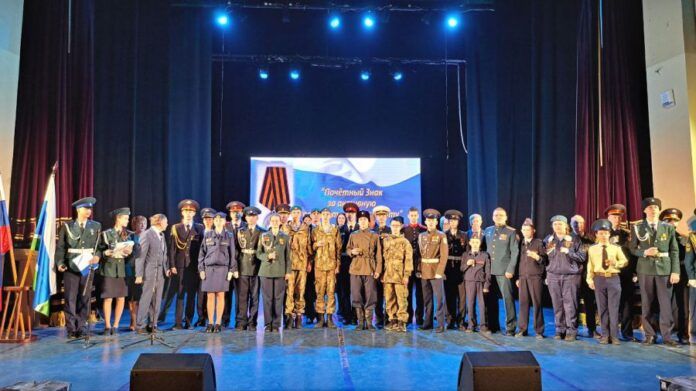 В Доме офицеров Центрального военного округа прошел торжественный прием, посвященный 30-летию кадетского образования в Свердловской области