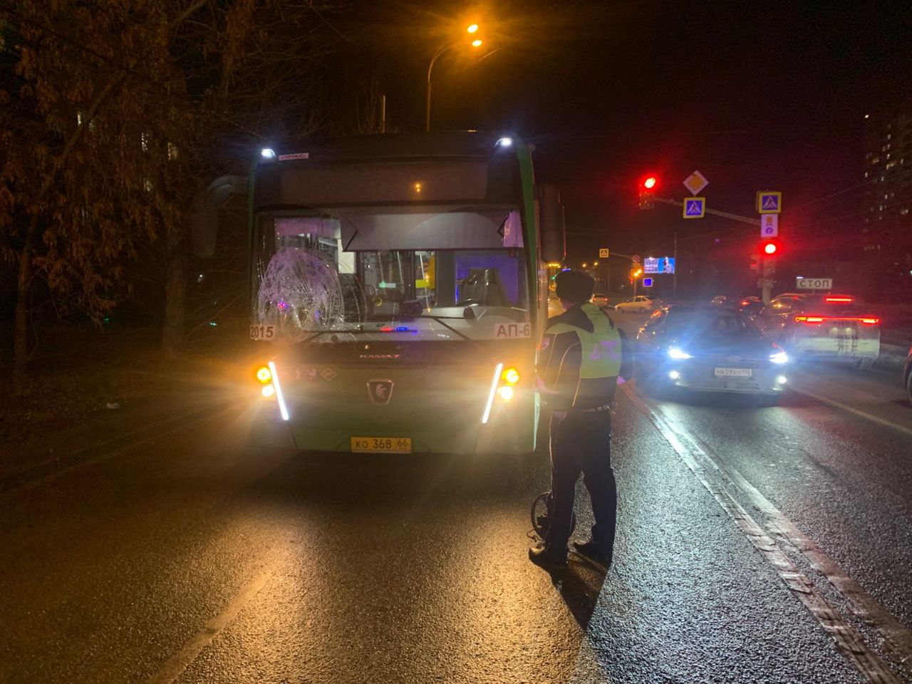 Накануне вечером в Екатеринбурге произошло дорожно-транспортное происшествие с участием пешехода