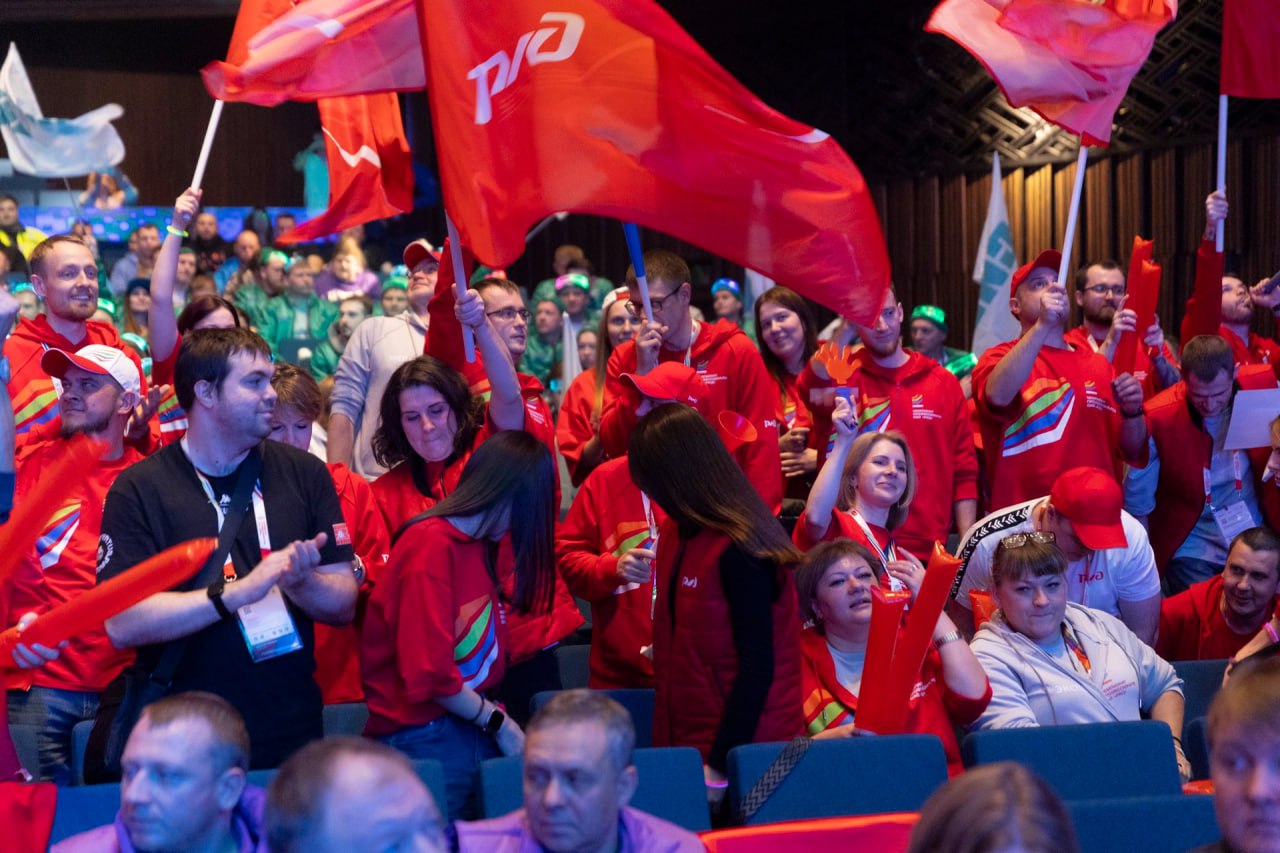 Свердловчане завоевали 11 медалей Международного чемпионата «Хайтек: навыки будущего» Свердловчане завоевали 11 медалей Международного чемпионата «Хайтек: навыки будущего»