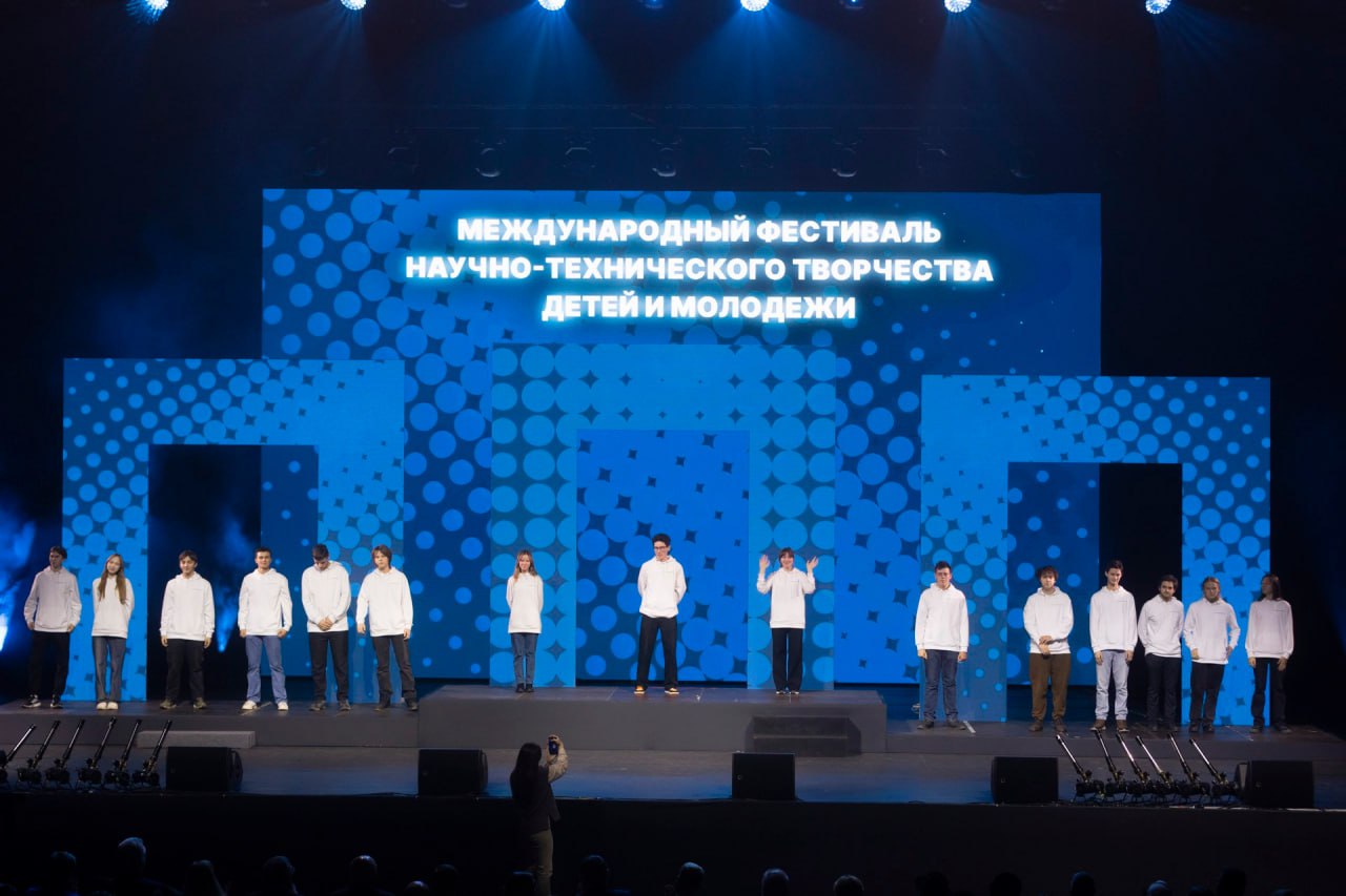 Свердловчане завоевали 11 медалей Международного чемпионата «Хайтек: навыки будущего» Свердловчане завоевали 11 медалей Международного чемпионата «Хайтек: навыки будущего»