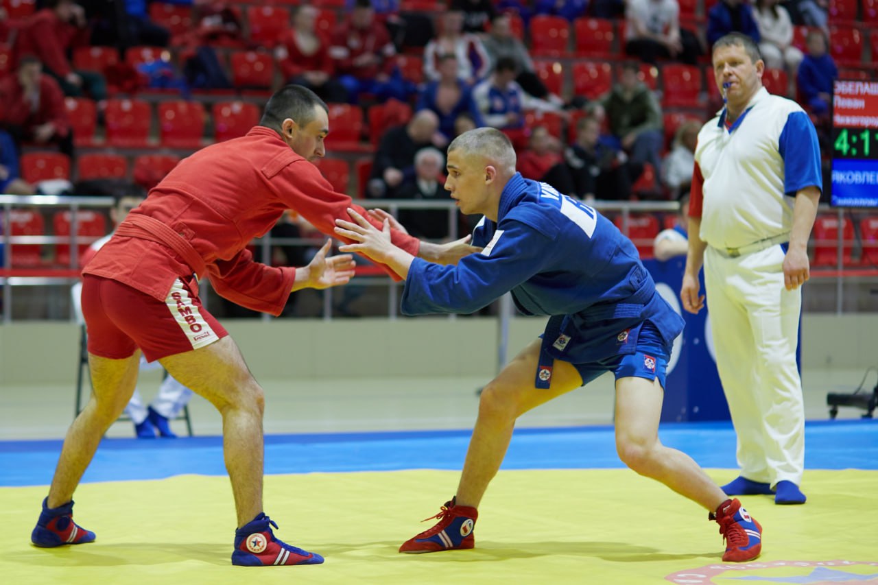Денис Паслер поздравил спортсменов и тренеров с Всероссийским днём самбо Денис Паслер поздравил спортсменов и тренеров с Всероссийским днём самбо