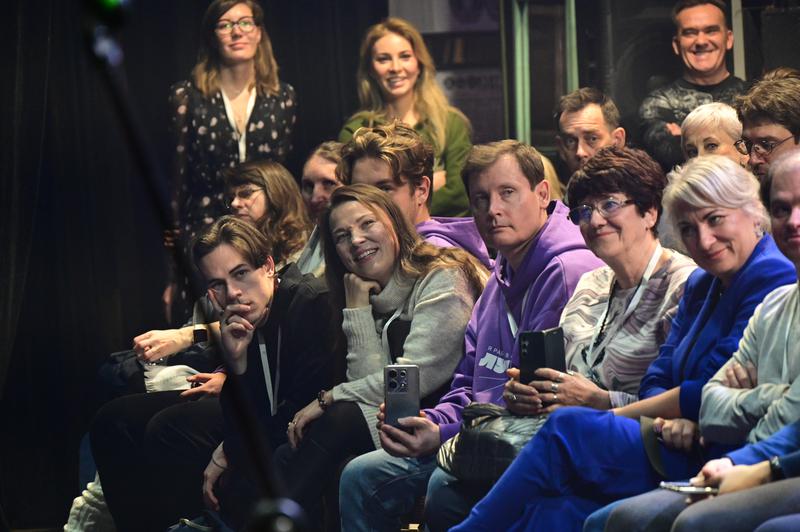 Среди многочисленных театральных фестивалей России «Луч» по определению родился как эксклюзив: это фестиваль театров из атомных городов Среди многочисленных театральных фестивалей России «Луч» по определению родился как эксклюзив: это фестиваль театров из атомных городов