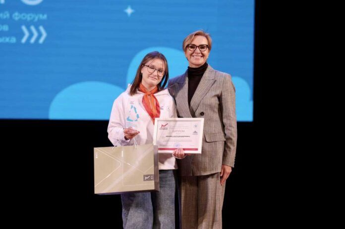 Свыше 300 организаторов детского отдыха со всей страны собрались в Екатеринбурге, где стартовал V Всероссийский форум «Лето — это #проСТО»