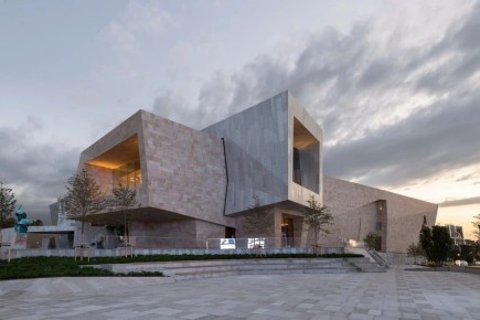 Из уральского металлопроката сделали музей современного искусства в Казахстане