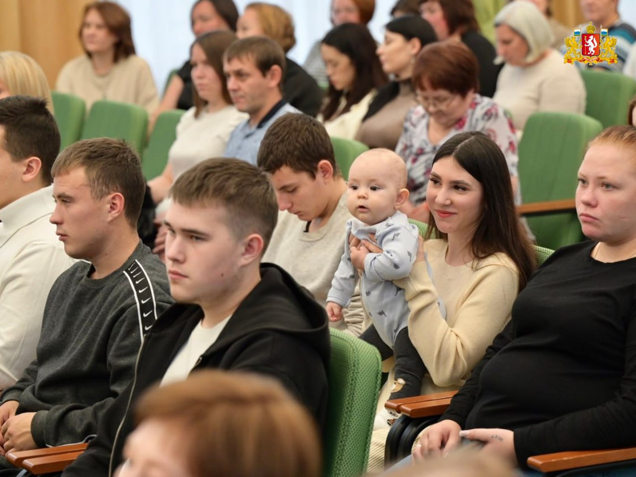 Особенный день!. Более ста детейсирот из Красноуфимского и Ачитского муниципальных округов накануне получили квартиры в Красноуфимске Особенный день!. Более ста детейсирот из Красноуфимского и Ачитского муниципальных округов накануне получили квартиры в Красноуфимске