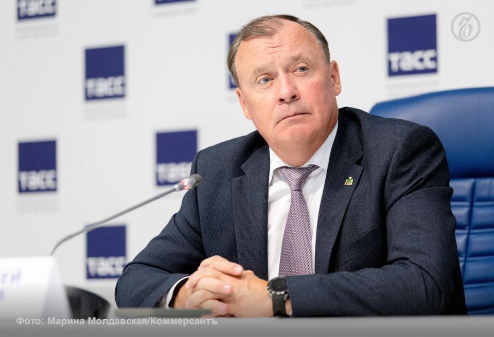 Свердловское региональное отделение «Единой России» выбрало кандидата на должность главы Екатеринбурга — им стал действующий мэр Алексей Орлов