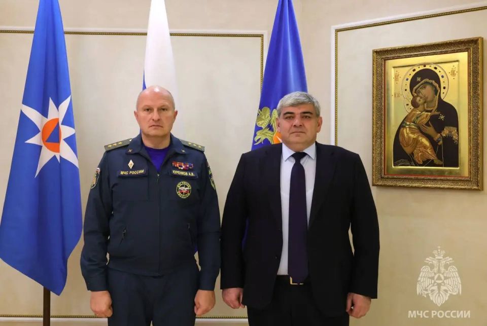Главы МЧС России и Кабардино-Балкарской Республики обсудили развитие аварийно-спасательной инфраструктуры, обеспечивающей безопасность туристической отрасли