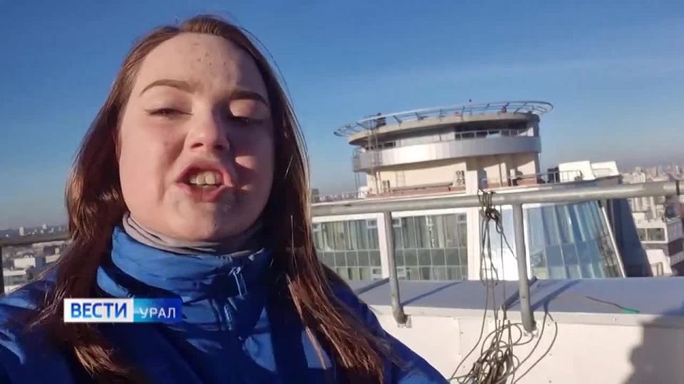 Корреспондент Анна Олина уже увидела, как проходят масштабные учения с привлечением вертолета Ми-8 МЧС