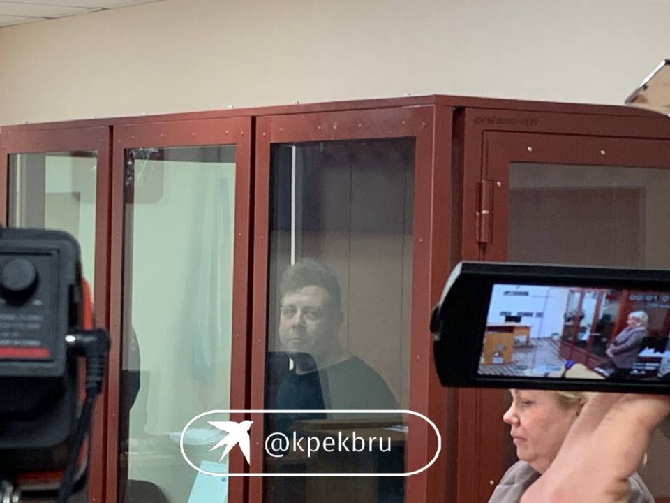 В Свердловской области учителя, душившего своих учеников пакетом, отправили в СИЗО