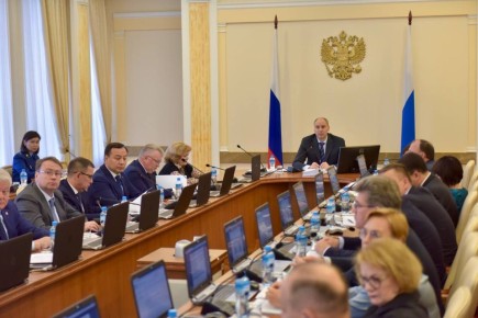 Денис Паслер: Системная работа позволила нам увеличить бюджет этого года дополнительно на 7,2 миллиарда рублей