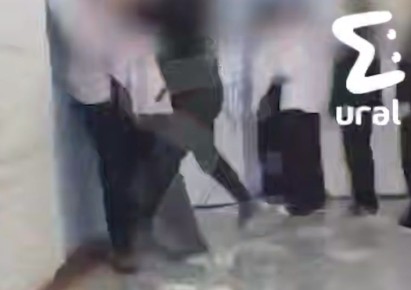 Учитель физики подрался с семиклассником в 52-й школе Екатеринбурга