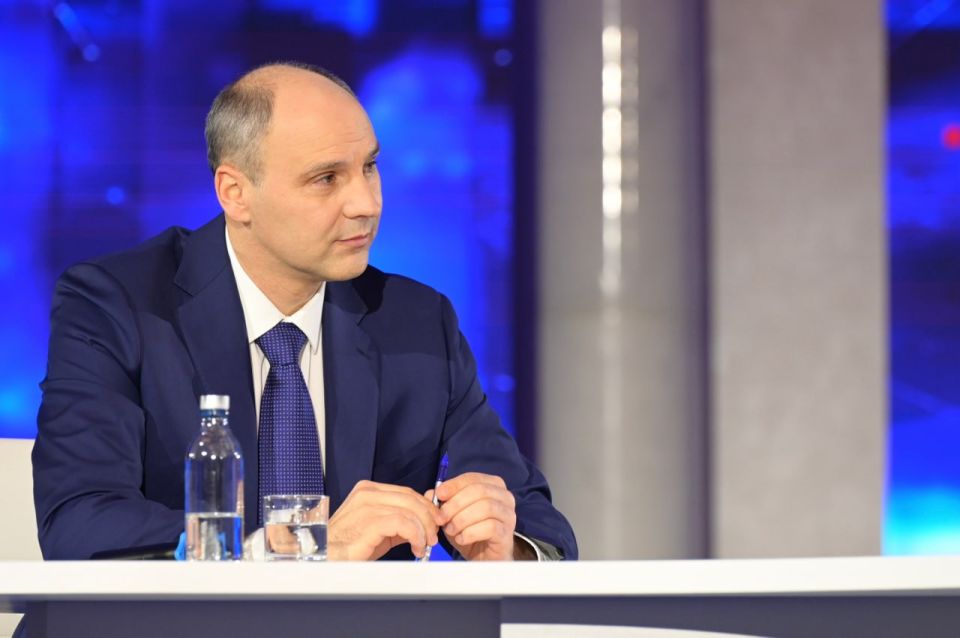 Денис Паслер опроверг слухи о полном запрете продажи алкоголя и вейпов