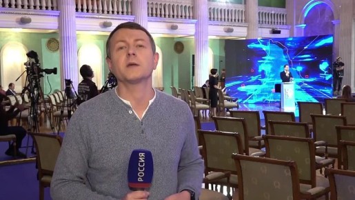 Наш корреспондент Михаил Якунин работает на месте в Доме Севастьянова