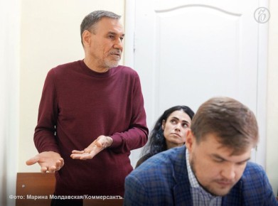 В Арбитражный суд Свердловской области поступил иск ООО «Вагран» к бывшему владельцу и экс-депутату Госдумы Малику Гайсину с требованиями о взыскании 42,9 млн руб