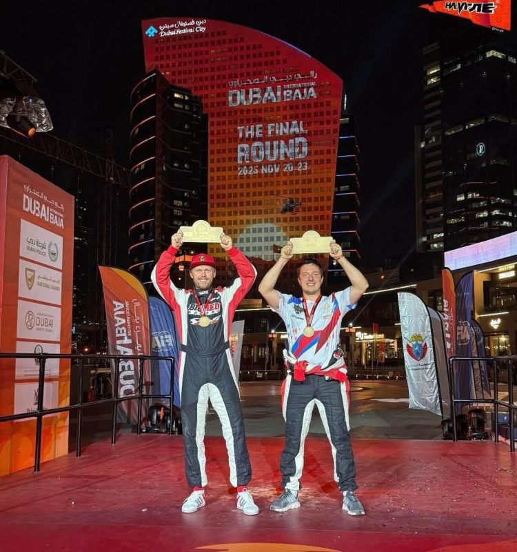 Золото дубайской Бахи: свердловский экипаж Сергея Карякина и Антона Власюка выиграл международную гонку в ОАЭ