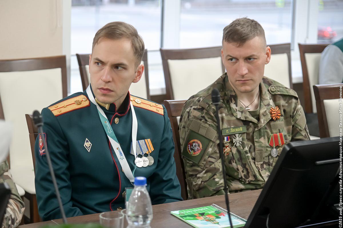 Владислав Пинаев: На форуме «Города России» участвовал в заседании Совета по развитию местного самоуправления, которое провёл полпред Президента РФ в УрФО Артём Жога Владислав Пинаев: На форуме «Города России» участвовал в заседании Совета по развитию местного самоуправления, которое провёл полпред Президента РФ в УрФО Артём Жога