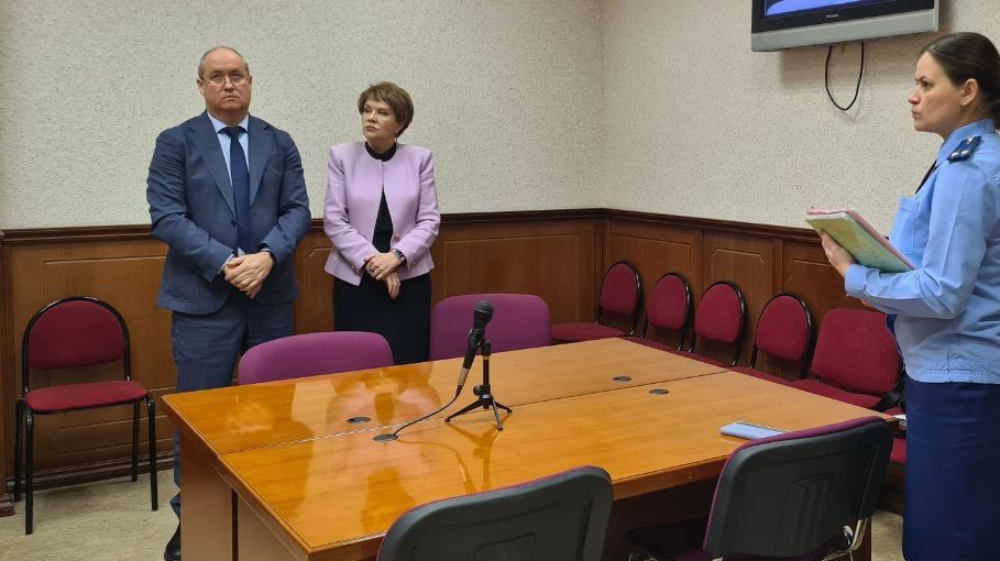 Апелляция оставила под стражей обвиняемую в особо крупном мошенничестве