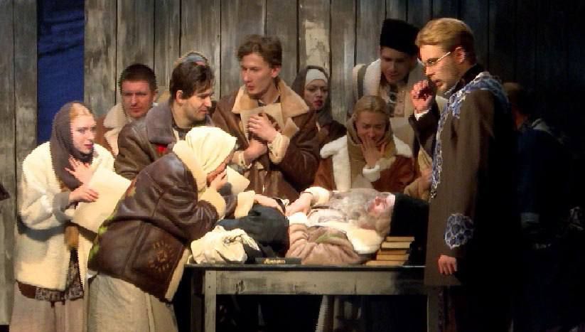 И ещё одна премьера: мюзикл "Колдунья" представят сегодня в театре музыкальной комедии