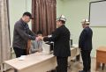 В Екатеринбурге на двух избирательных участках голосуют граждане Киргизии — проходят выборы в Жогорку Кенеш, законодательный орган страны