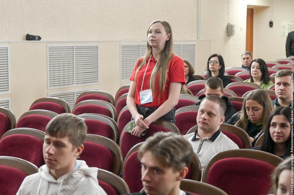 В Нижнем Тагиле прошёл форум работающей молодежи «Молодые профессионалы» В Нижнем Тагиле прошёл форум работающей молодежи «Молодые профессионалы»