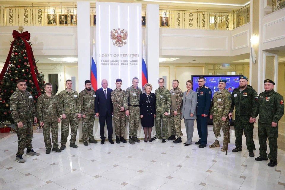 Анна Цивилева: Сегодня Государственный фонд «Защитники Отечества», госкорпорация «Ростех» и семь российских регионов подписали соглашения о сотрудничестве в Совете Федерации Анна Цивилева: Сегодня Государственный фонд «Защитники Отечества», госкорпорация «Ростех» и семь российских регионов подписали соглашения о сотрудничестве в Совете Федерации