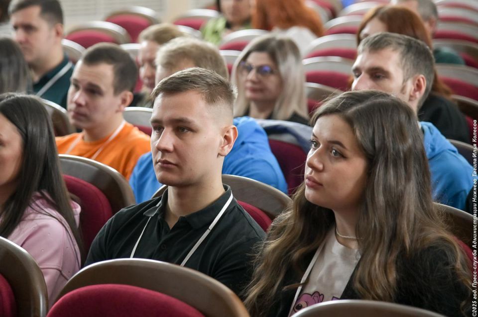 В Нижнем Тагиле прошёл форум работающей молодежи «Молодые профессионалы» В Нижнем Тагиле прошёл форум работающей молодежи «Молодые профессионалы»