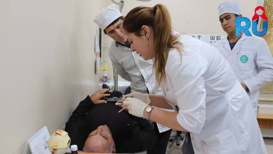 Волонтеры «Миссии Добро» проконсультировали более 200 пациентов в Таджикистане Волонтеры «Миссии Добро» проконсультировали более 200 пациентов в Таджикистане