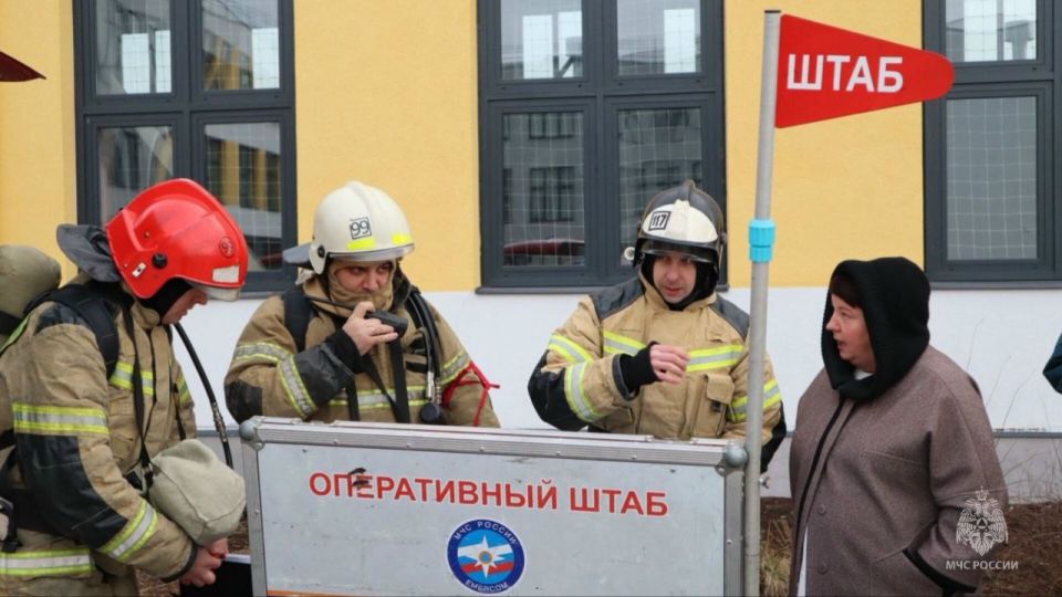 Безопасность детей — наш главный приоритет! Безопасность детей — наш главный приоритет!