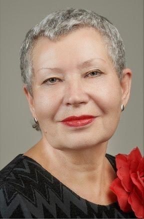 Владислав Пинаев: Поздравляю Ольгу Георгиевну Анисимову, директора Нижнетагильского драматического театра имени Д. Н. Мамина-Сибиряка, с присуждением государственной награды!