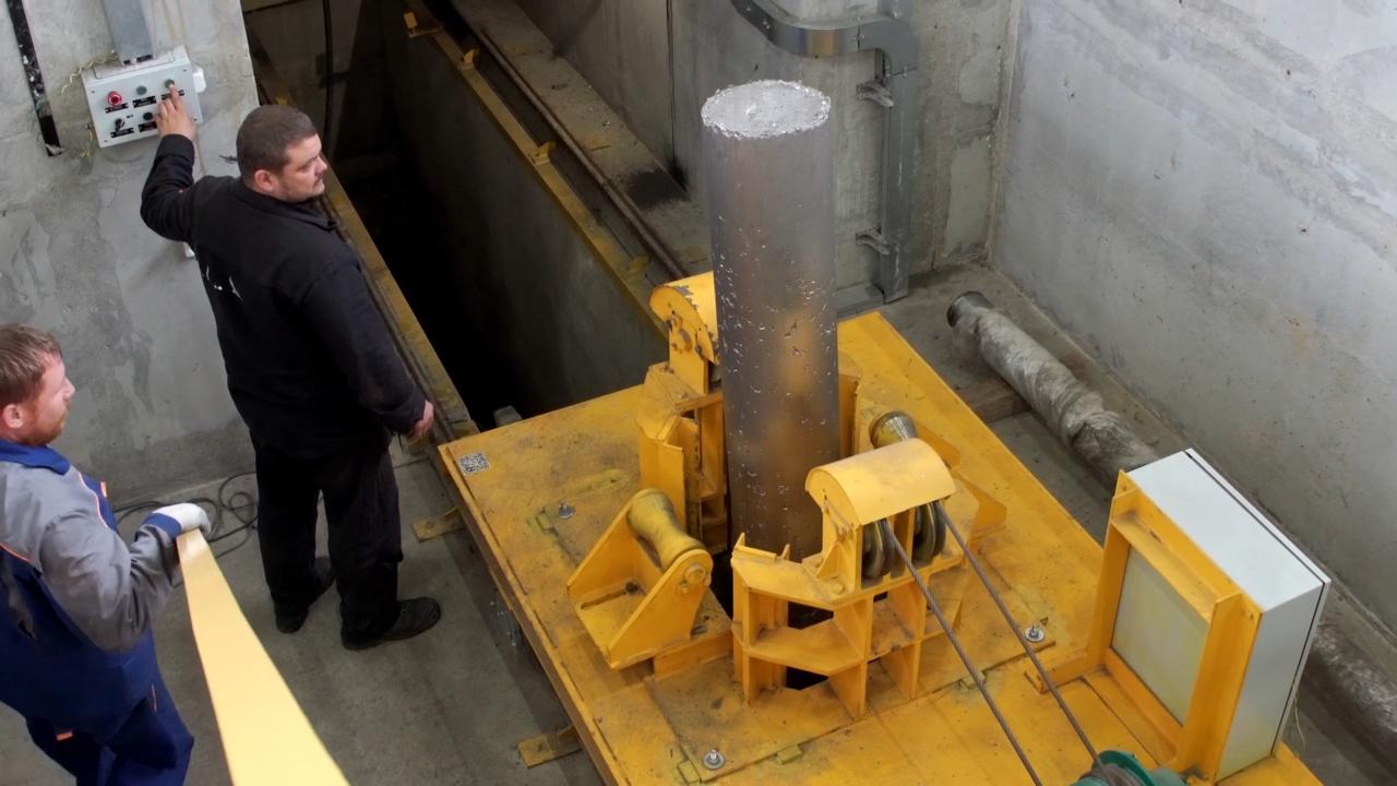 Денис Паслер сообщил о запуске нового современного цеха по выплавке титановых слитков в Свердловской области Денис Паслер сообщил о запуске нового современного цеха по выплавке титановых слитков в Свердловской области