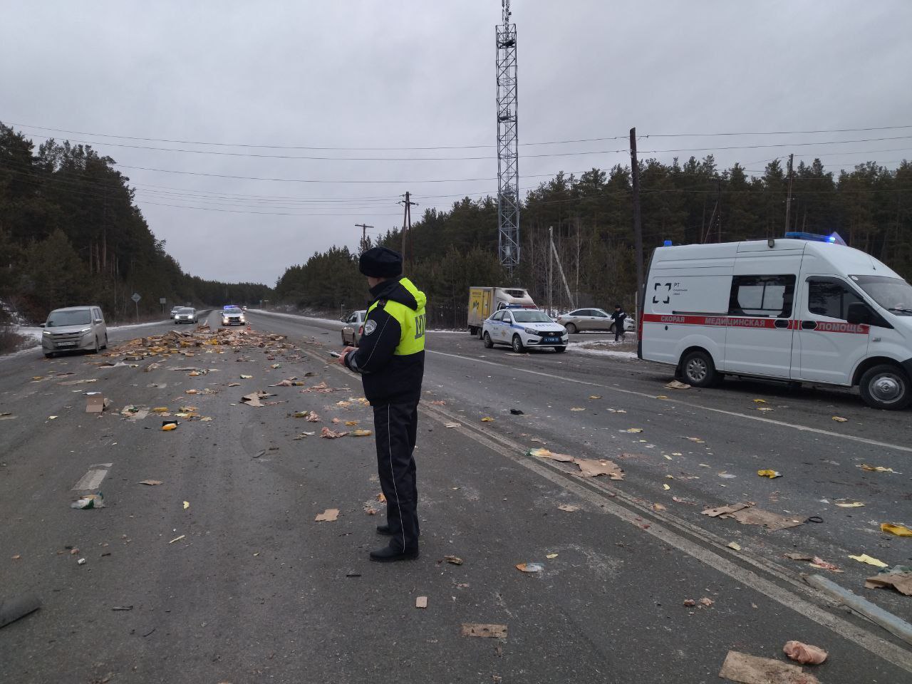 Под Асбестом лоб в лоб столкнулись «Газель» и груженый самосвал Под Асбестом лоб в лоб столкнулись «Газель» и груженый самосвал