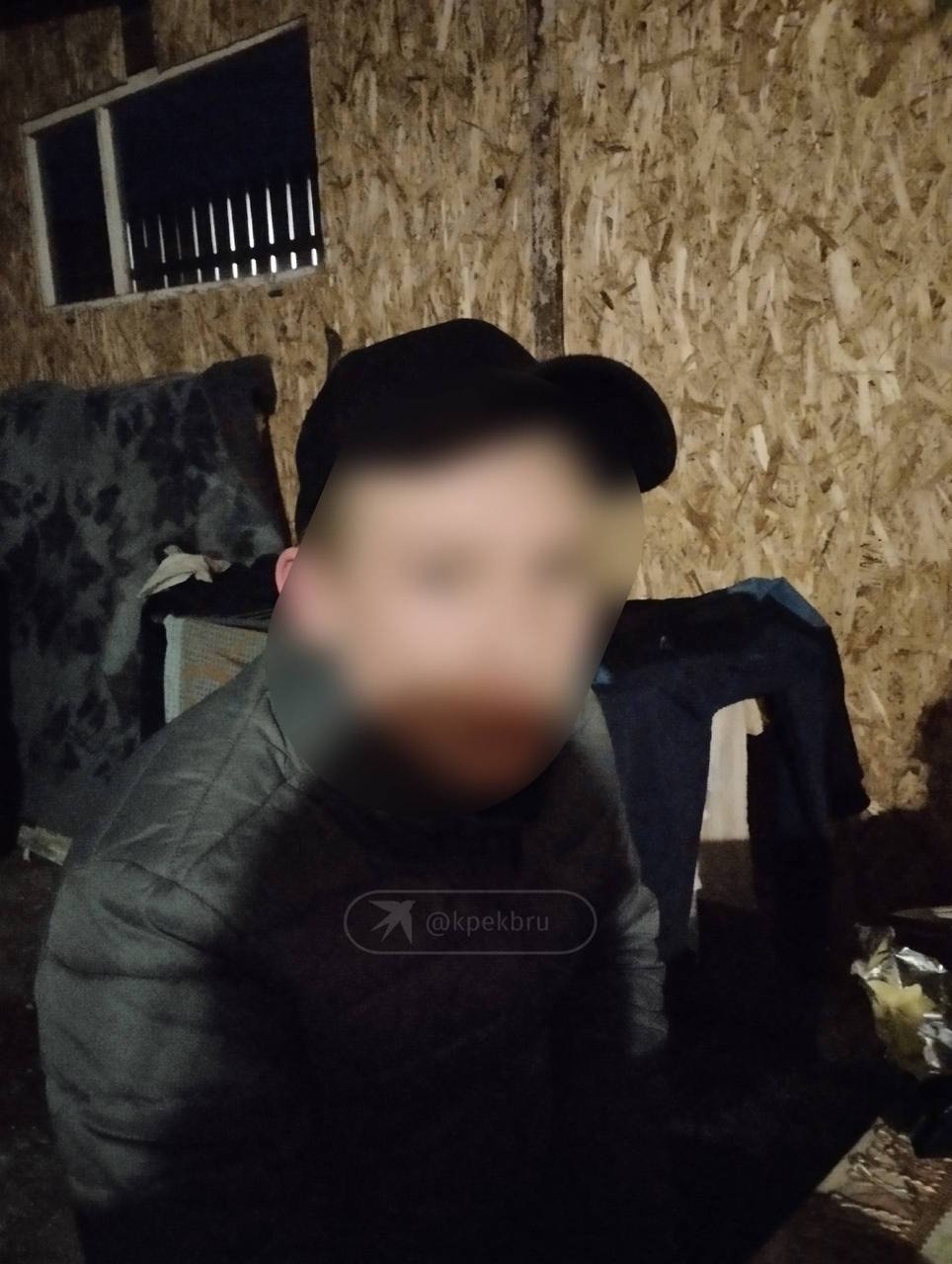 В Екатеринбурге опознали труп подростка, который выпал из окна многоэтажки на улице Технической, 148