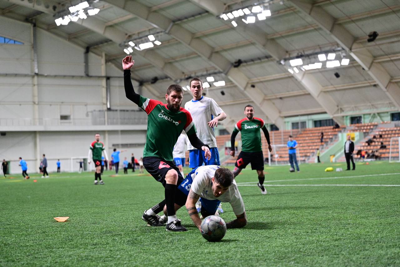 Команда аэропорта Кольцово — победитель «Кубка заводы Урала» по мини-футболу Команда аэропорта Кольцово — победитель «Кубка заводы Урала» по мини-футболу