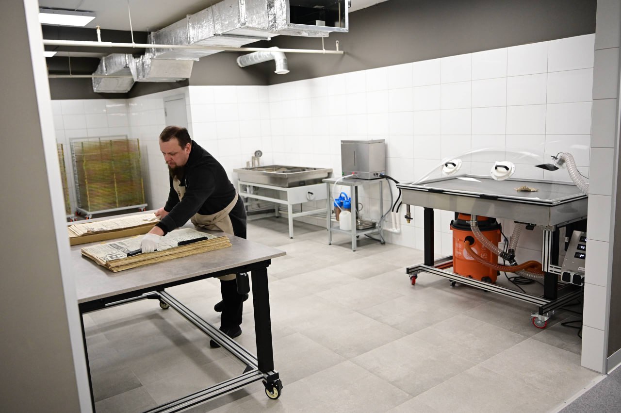 Денис Паслер сообщил об открытии первого в УрФО Центра консервации и реставрации библиотечного фонда Денис Паслер сообщил об открытии первого в УрФО Центра консервации и реставрации библиотечного фонда