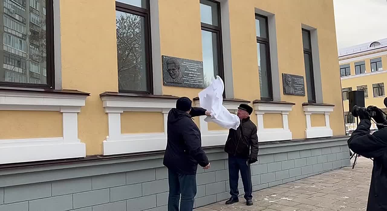 Работники и ветераны СвЖД инициировали установку на историческом здании эвакогоспиталя памятной доски хирургу Николаю Соколову