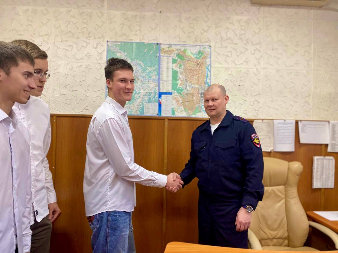 Студенты Ирбитского политехникума выиграли грант на реализацию социального проекта по безопасности дорожного движения Студенты Ирбитского политехникума выиграли грант на реализацию социального проекта по безопасности дорожного движения