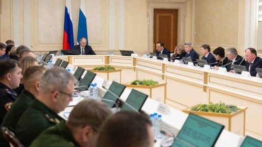 Паслер потребовал защитить уральцев от опасных товаров и наркотиков