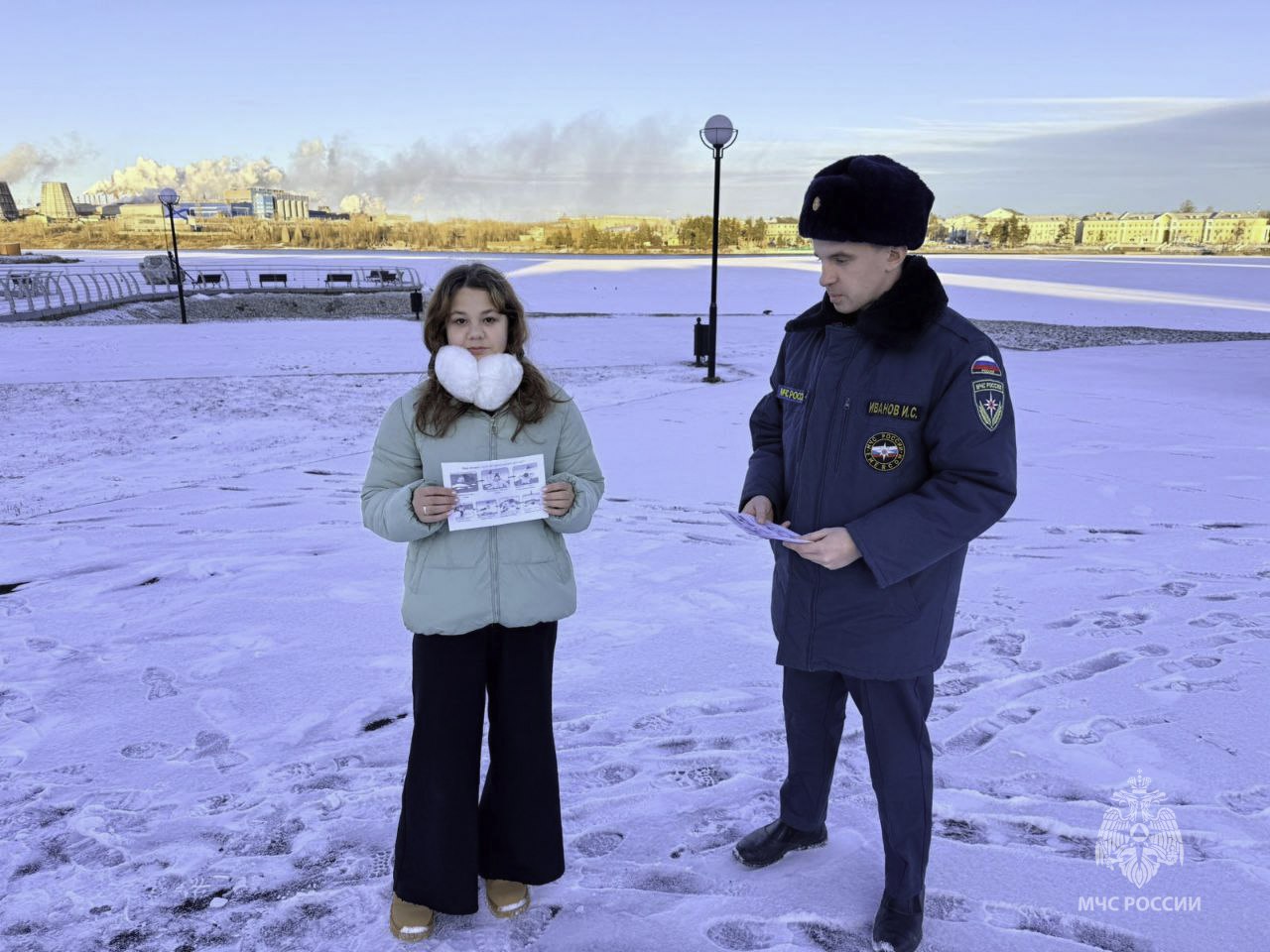 Безопасность на льду — превыше всего!