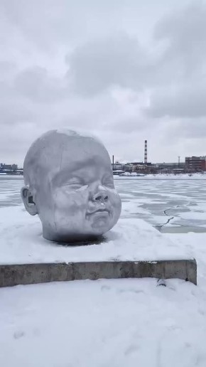 На этом видео все стрит-арты Екатеринбурга внезапно