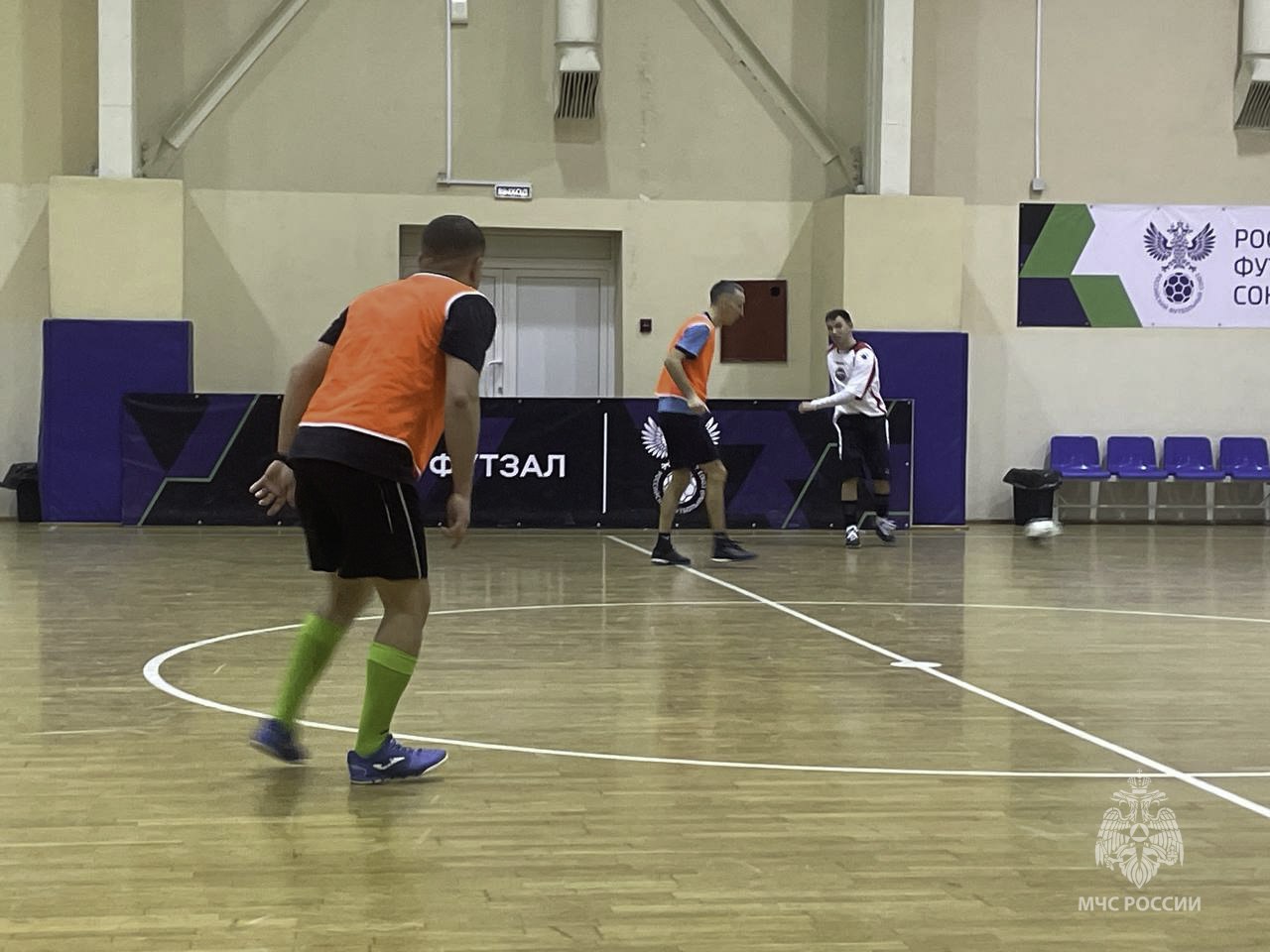 Каменск-Уральские огнеборцы выявили лучших футболистов! Каменск-Уральские огнеборцы выявили лучших футболистов!