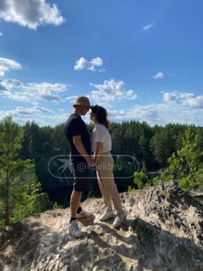 Молодая учительница разбилась в аварии с женихом