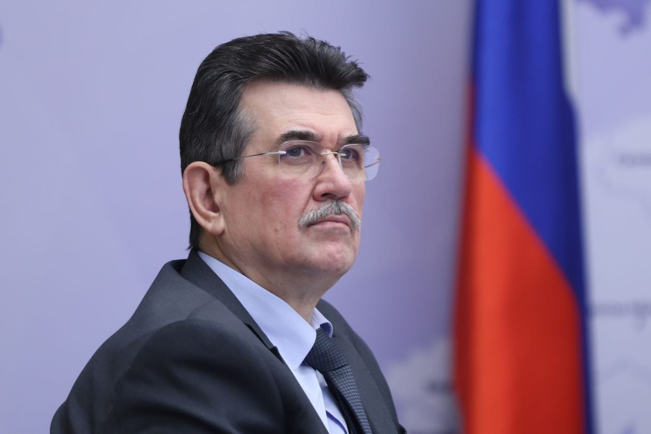 Артём Жога: В этом году в Уральском федеральном округе построено свыше 100 объектов здравоохранения Артём Жога: В этом году в Уральском федеральном округе построено свыше 100 объектов здравоохранения